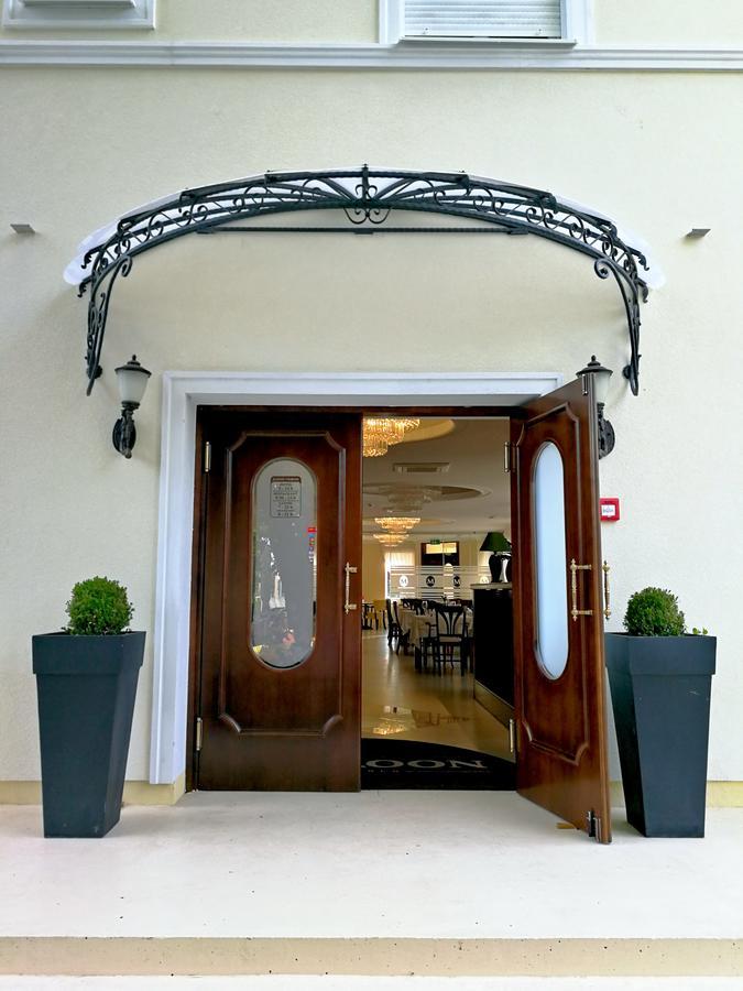 Hotel Maroon Zagreb Exterior photo
